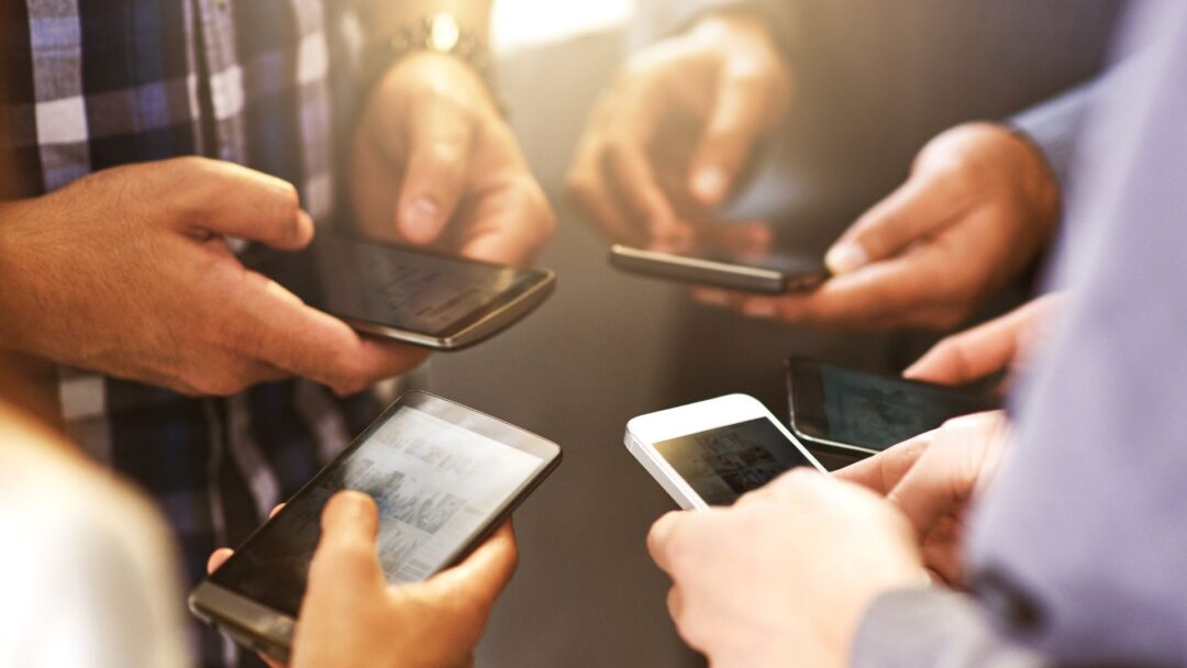 Cómo crear una tarjeta de presentación digital que destaque entre la multitud